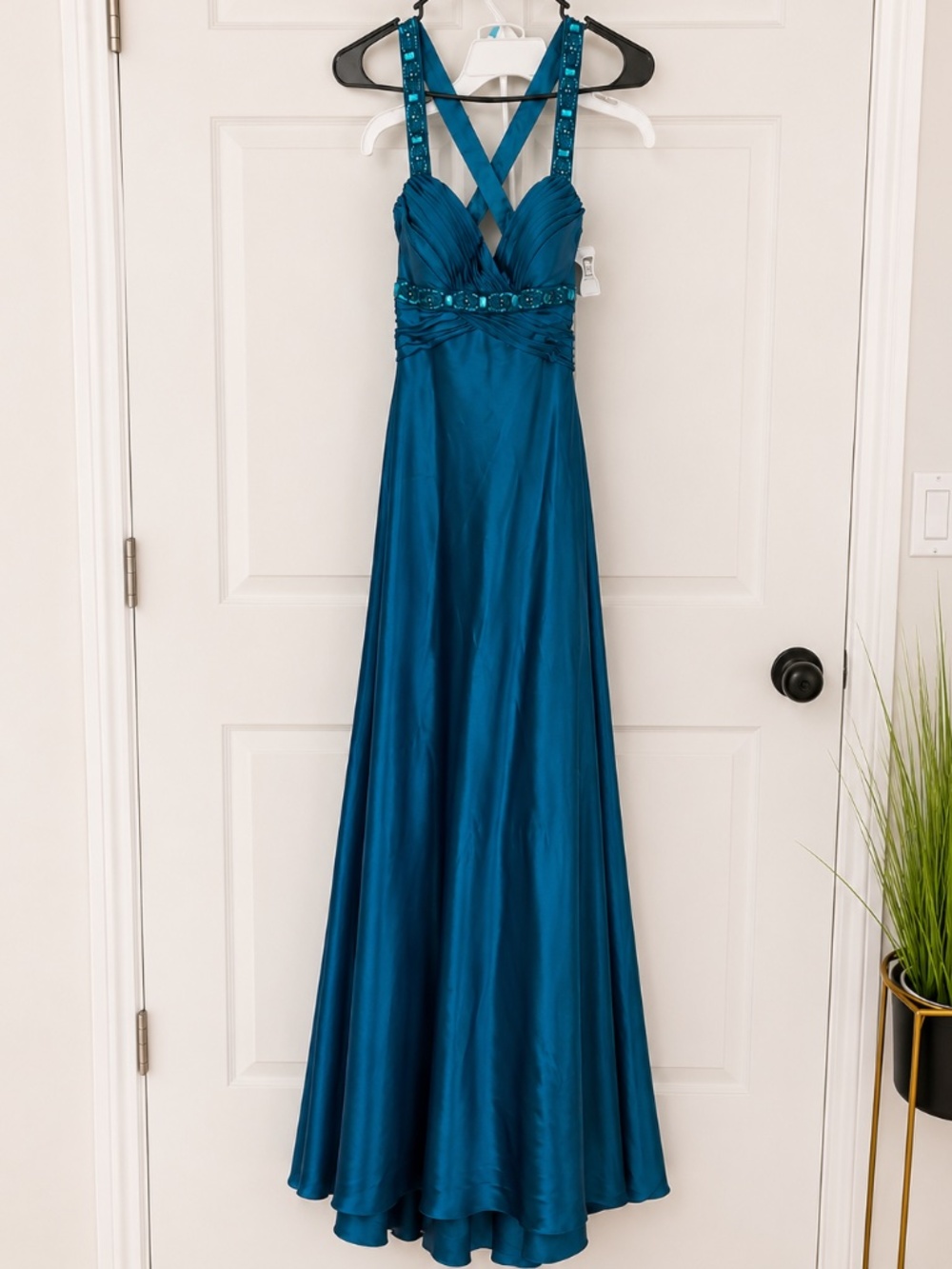Camille La Vie Teal Beaded Formal Prom Gown Open Back Dress Size 1/2